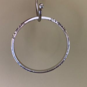 Women’s slip on Bracelet